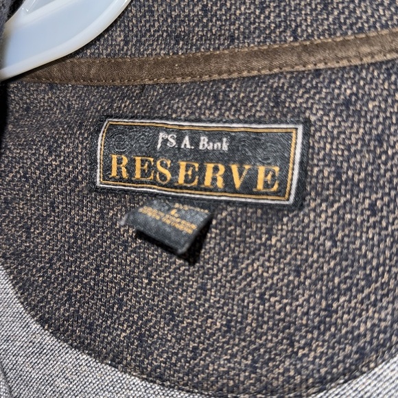 🌹JOS A BANK RESERVE QUARTER ZIP SWEATER - Picture 2 of 5